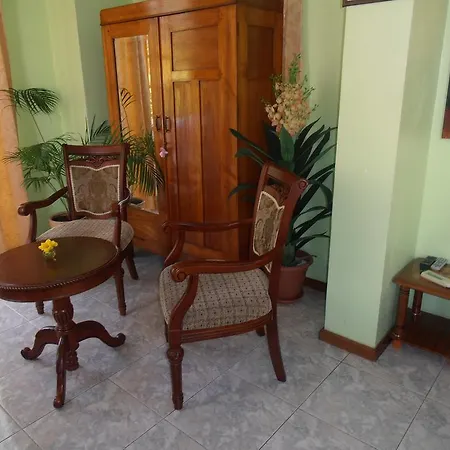 Lotus Apartments Pereybere Beach Exterior photo