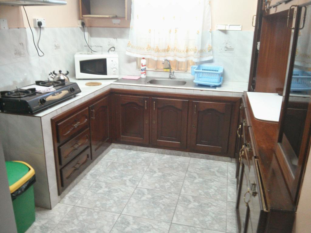 Lotus Apartment Pereybere Beach