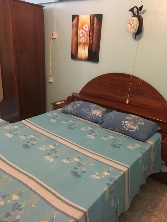 Lotus Apartment Pereybere Beach